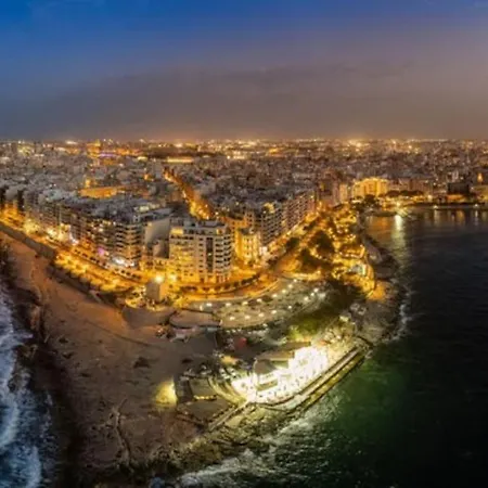 Designer 2br In The Heart Of With Wifi By 360 Estates Sliema