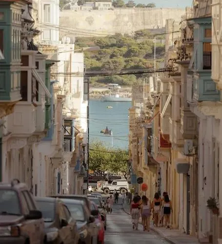 Designer 2br In The Heart Of With Wifi By 360 Estates 아파트