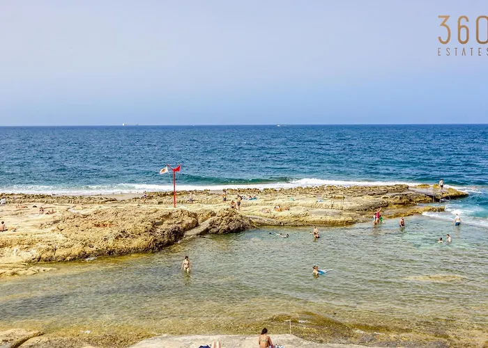 Designer 2br In The Heart Of With Wifi By 360 Estates * 슬리에마