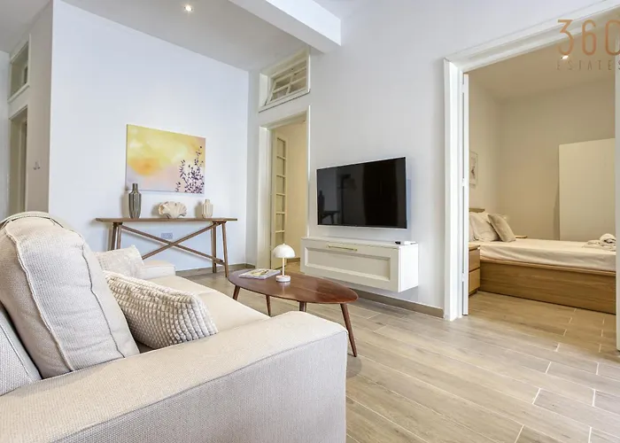 Designer 2br In The Heart Of With Wifi By 360 Estates 아파트 슬리에마