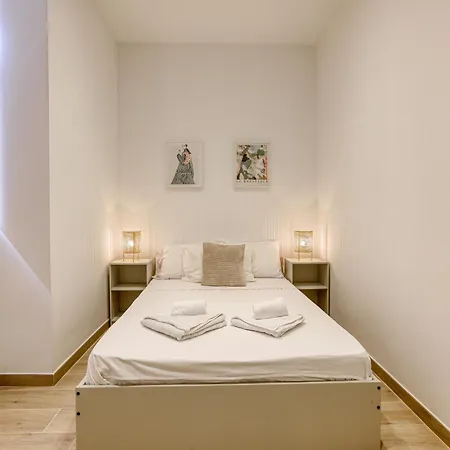 Designer 2br In The Heart Of With Wifi By 360 Estates Apartman Sliema